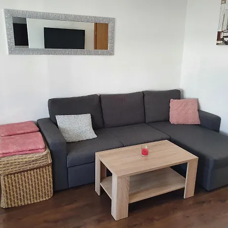 Apartment Deak Vir